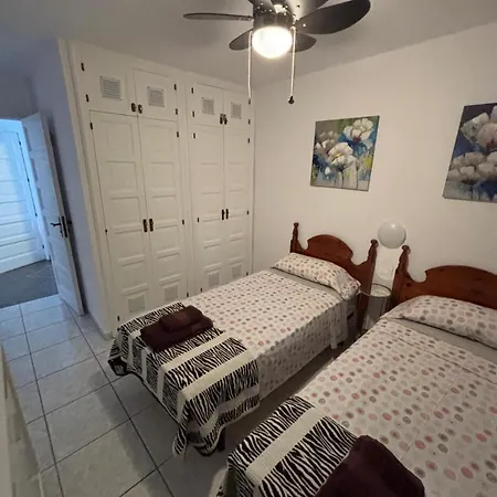 Apartamento J-174 Parque Santiago 2, Playa de las Americas (Tenerife)
